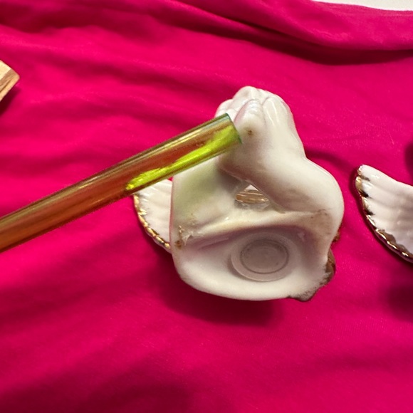 Salt and Pepper Shakers - Cherubs. - Picture 9 of 10